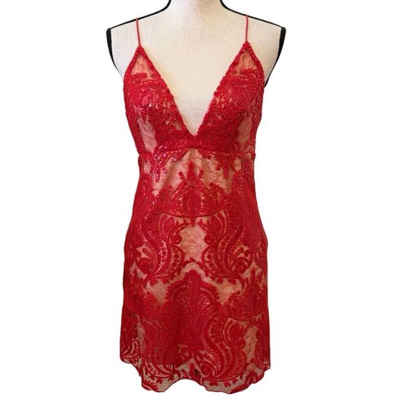 Free People Night Shimmers Red Lace & Sequins Mini Dress Sz 2 Y2K, Party - Picture 3 of 16